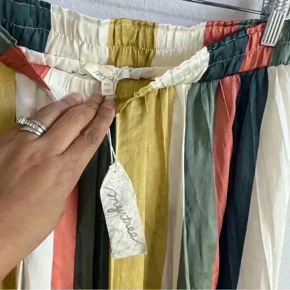 Mystree Women’s Satin Silk Colorful Stripes Skirt Size M NWT - Picture 8 of 9